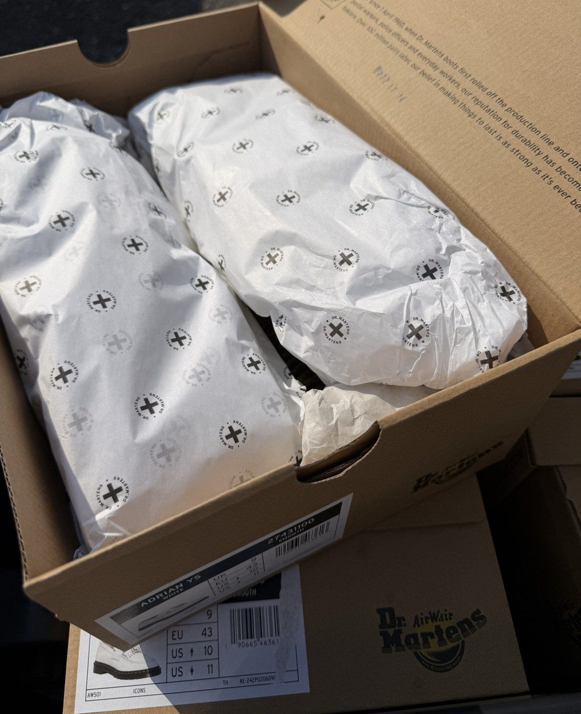 Dr Martens Adrian YS White Smooth Leather Tassel Loafers UK9 EU43 New RRP £160