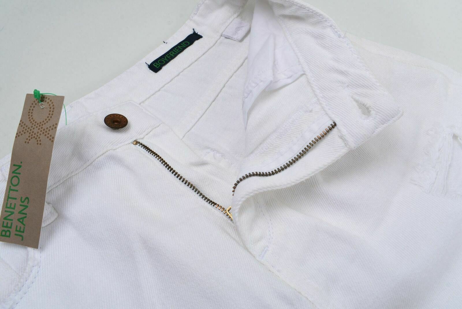 BENETTON JEANS Women's Boyfriend Cut Distressed look White Jeans- W28