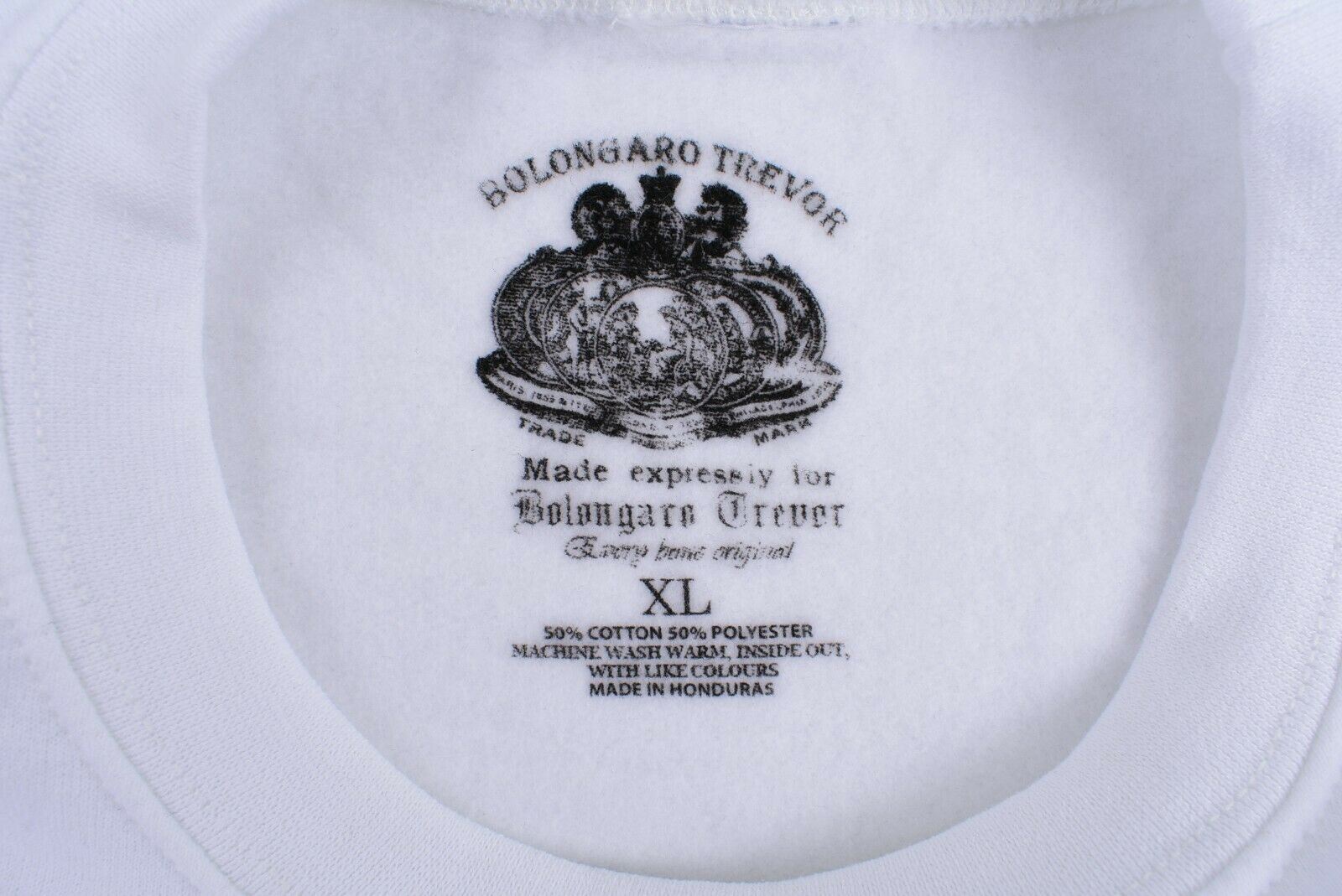 BOLONGARO TREVOR Men's White & Magdalene Graphic Print Sweatshirt, size XL