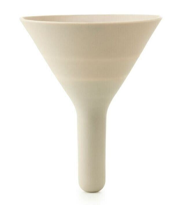 Normann Copenhagen Silicone Citrus Squeezer (Beige)