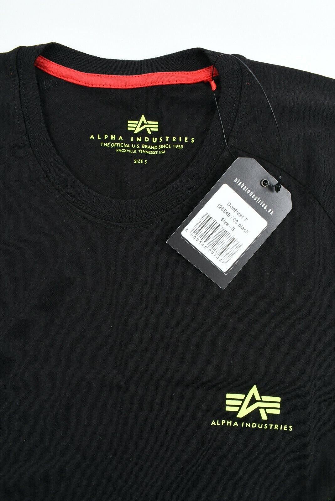 ALPHA INDUSTRIES Menâs Black & Neon Yellow Contrast T-Shirt, size S