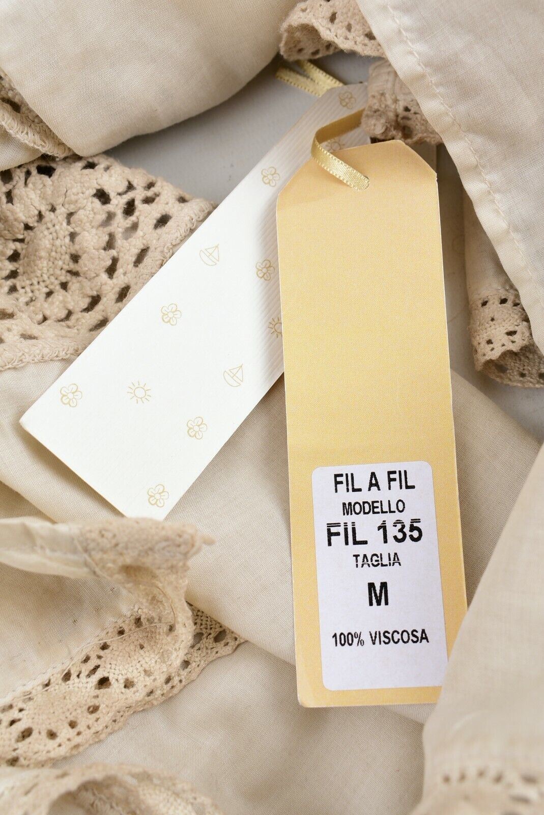 CUCITA AL MARE - FIL-a-FIL Couture Vintage Shawl, Beige, 120cm x 200cm
