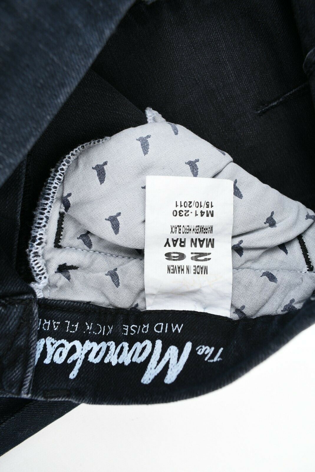 M.i.H JEANS Women's MARRAKESH Mid Rise Kick Flare Jeans, Black, size W26 LONG