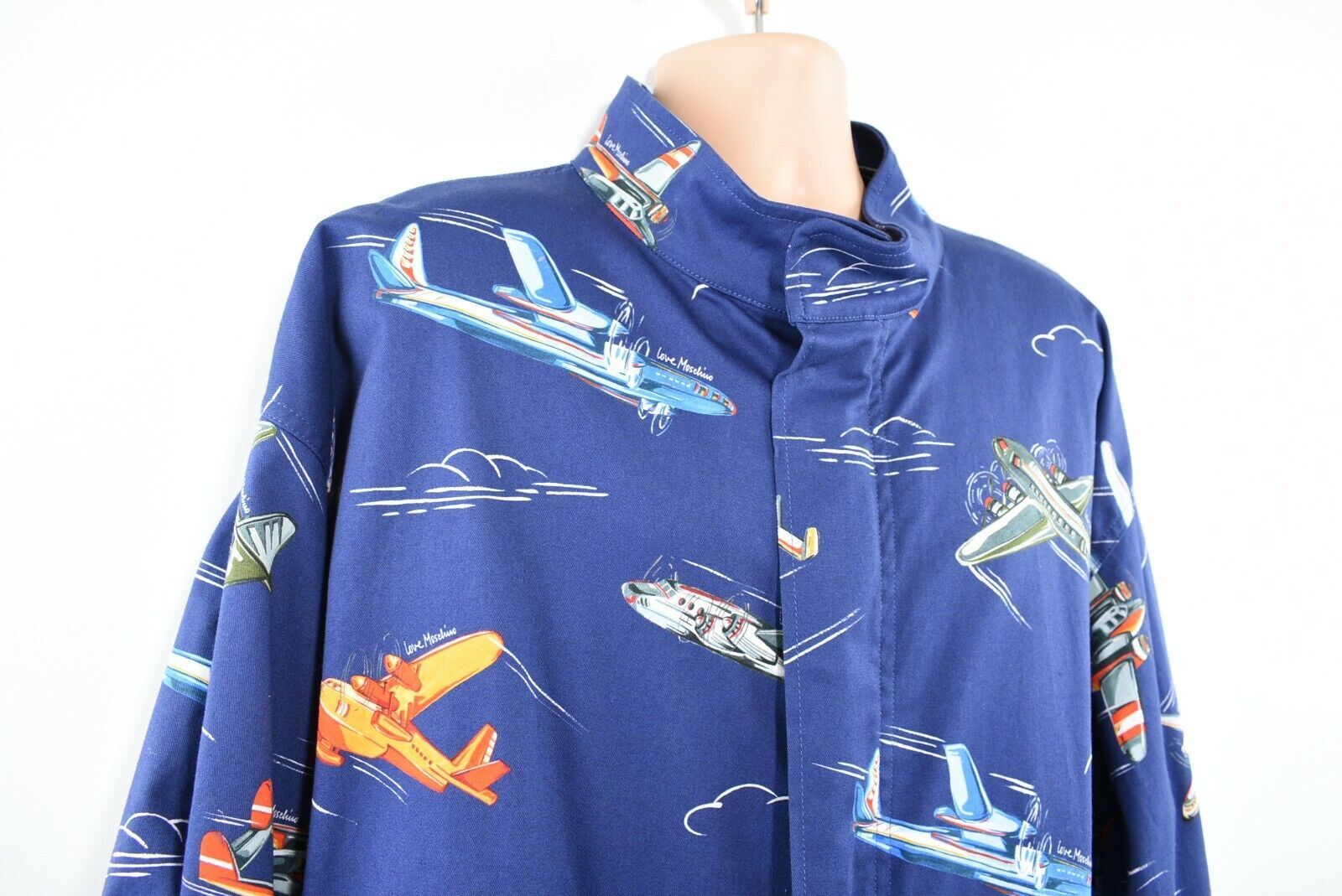 LOVE MOSCHINO Men's Oversized All-Over Plane Print Designer Coat, Blue, size M