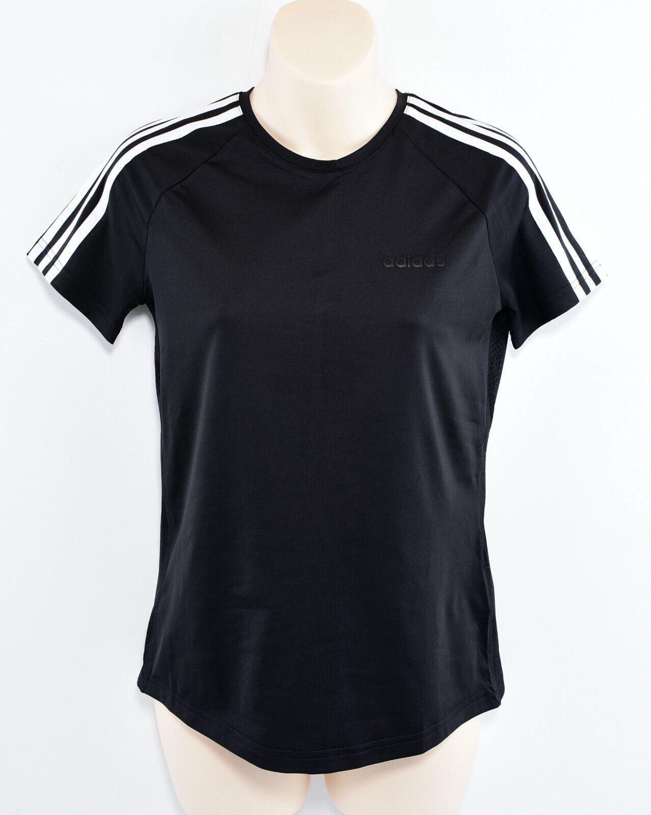 ADIDAS D2M Dare To Move Women's 3-Stripe Tee, T-shirt, Black, size XS (UK 4-6)