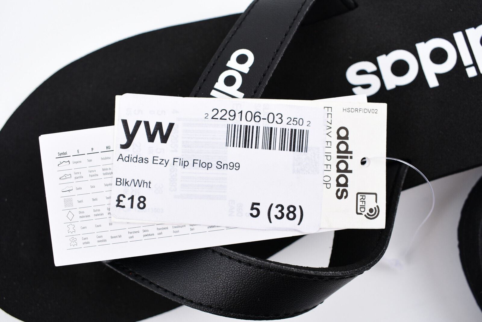 ADIDAS Women's EEZAY Flip Flops Sandals, Black, size UK 5 /EU 38