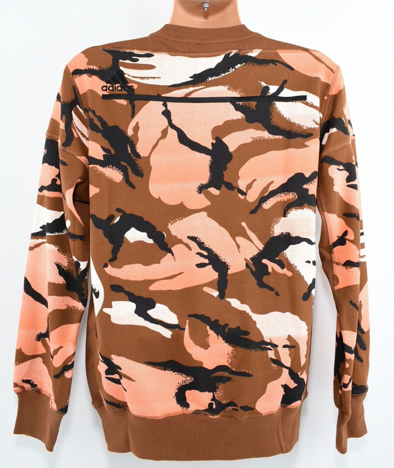 ADIDAS Men's Z.N.E. Graphic Print Crew Neck Sweatshirt, Wild Brown, size SMALL