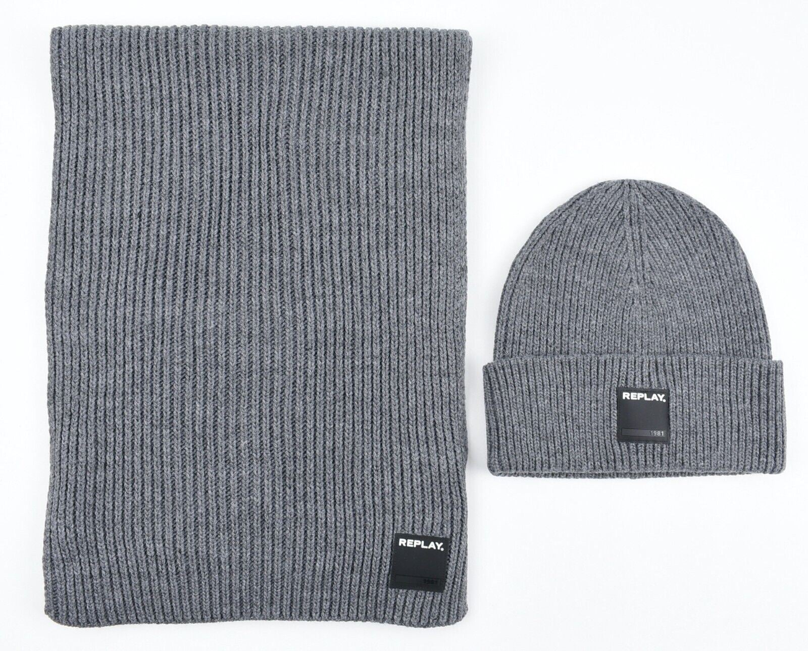 REPLAY Men's 2-pc Winter Accessory Set, Scarf + Beanie Hat, Grey *damaged box*