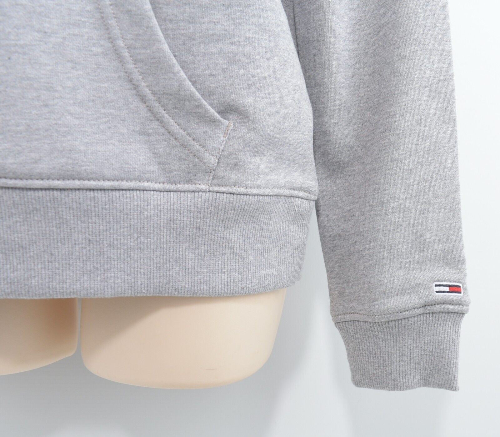 TOMMY HILFIGER Women's Logo Hoodie, Hooded Sweatshirt, Grey Heather, size XS