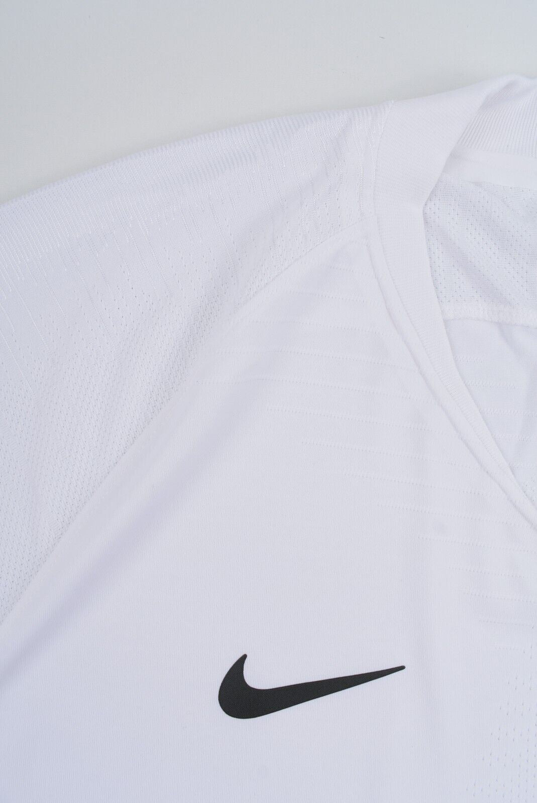 NIKE Men's VAPORKNIT Football Soccer Jersey T-shirt, White, size XL