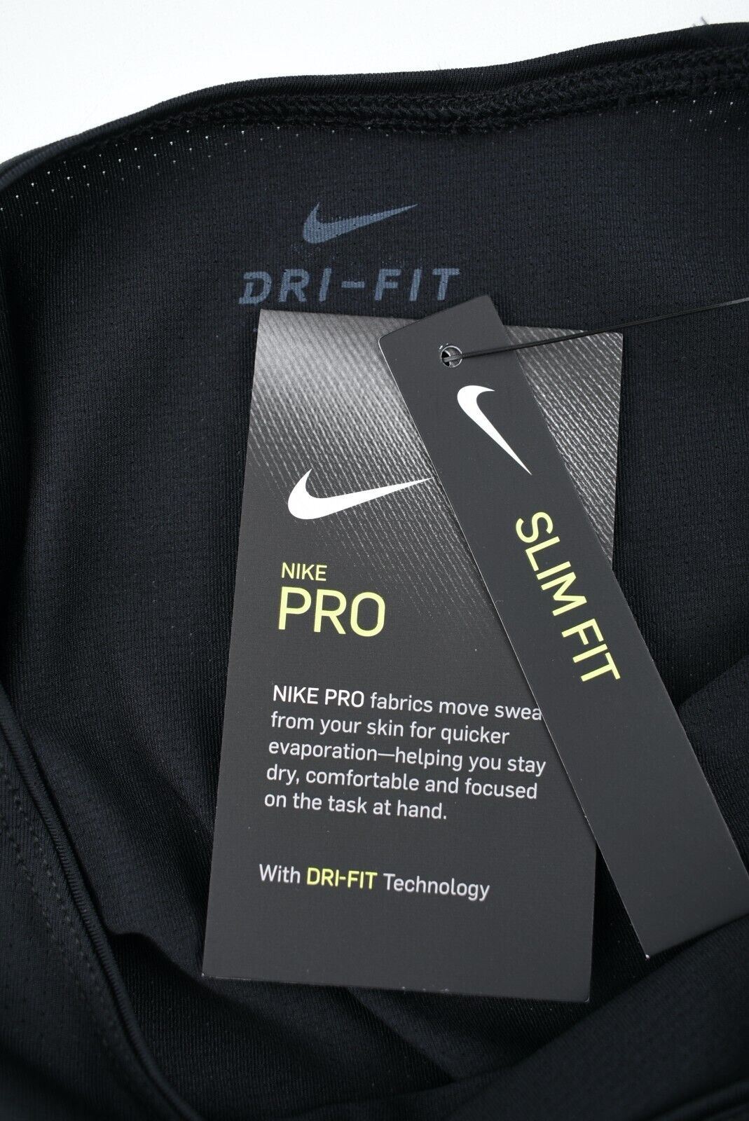 NIKE PRO Womens Plus Size Workout Gym T-shirt, Slim Fit, Black, size 1X / UK 18