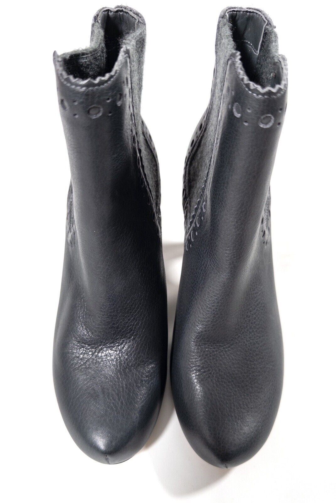 CLARKS Women's Dark Grey Leather Ankle Boots Size UK 3.5