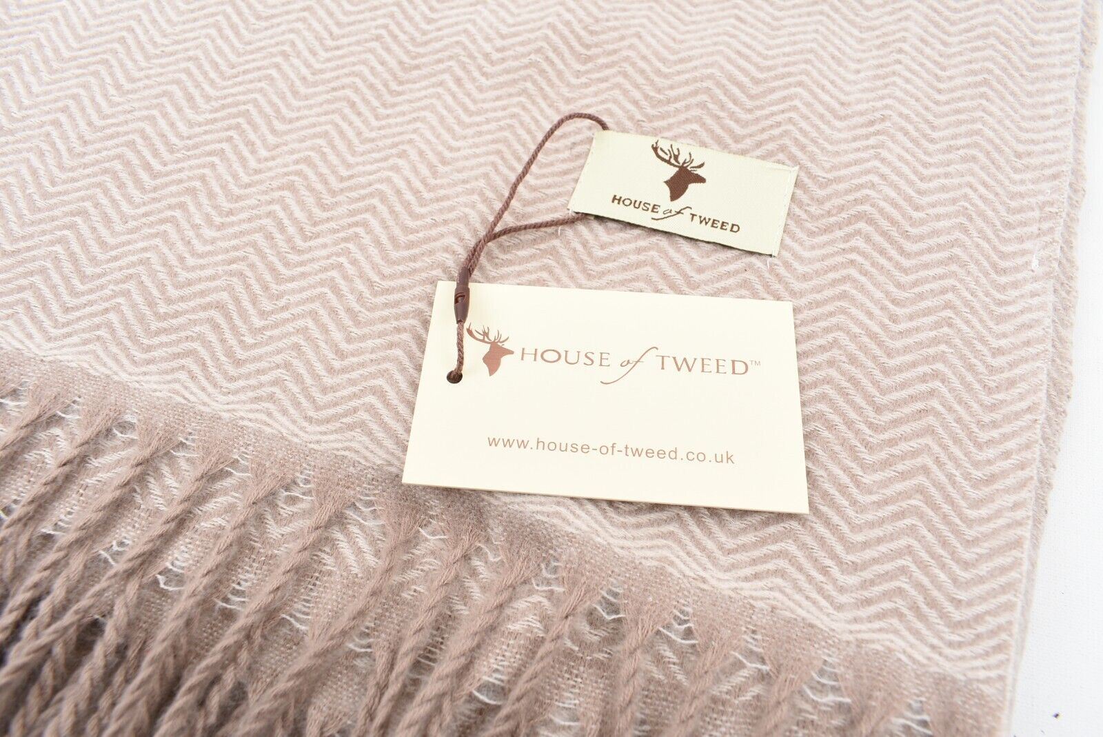 HOUSE OF TWEED Womens Fringed Scarf, Taupe