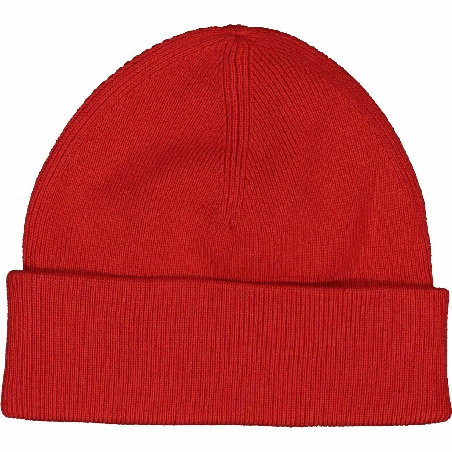 FRED PERRY Menâs Rib Knit 100% Merino Wool Logo Beanie Hat, Crimson Red