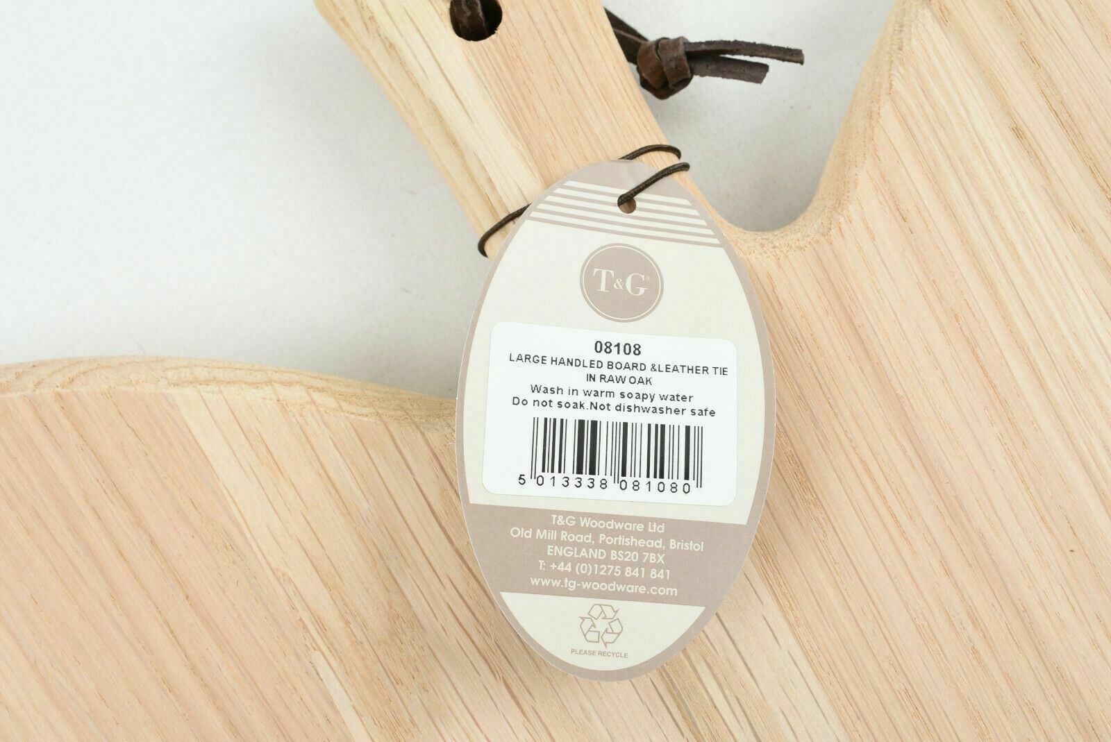 NEW Loaf & Larder Chopping Board Beautiful Raw Oak Handled Board & Leather tie