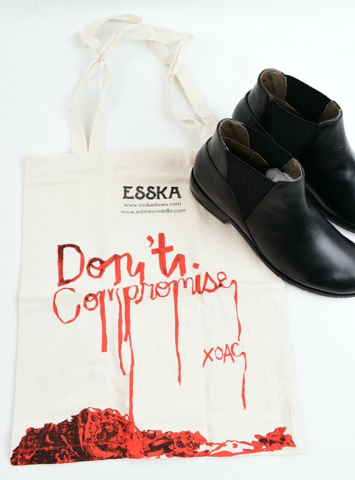 ESSKA Women's ALBA Genuine Leather Chelsea Ankle Boots, Black, size UK 5 / EU 38