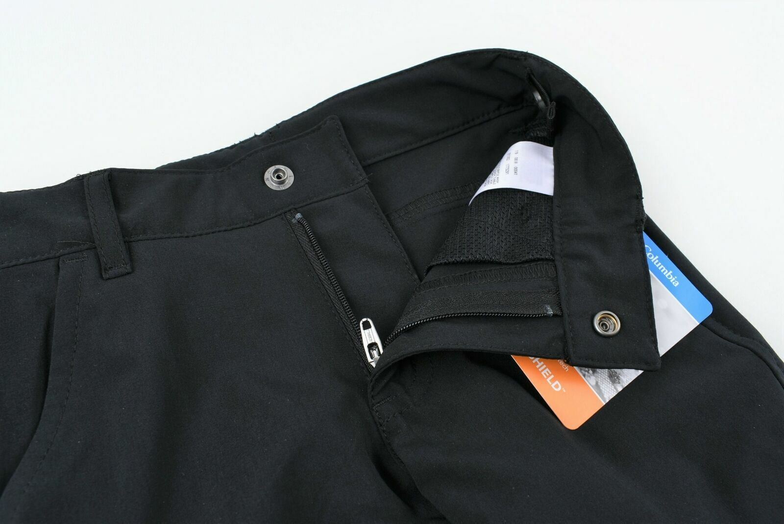 COLUMBIA Boy's TRIPLE CANYON Black Outdoors Trousers- 4 years to 5 years