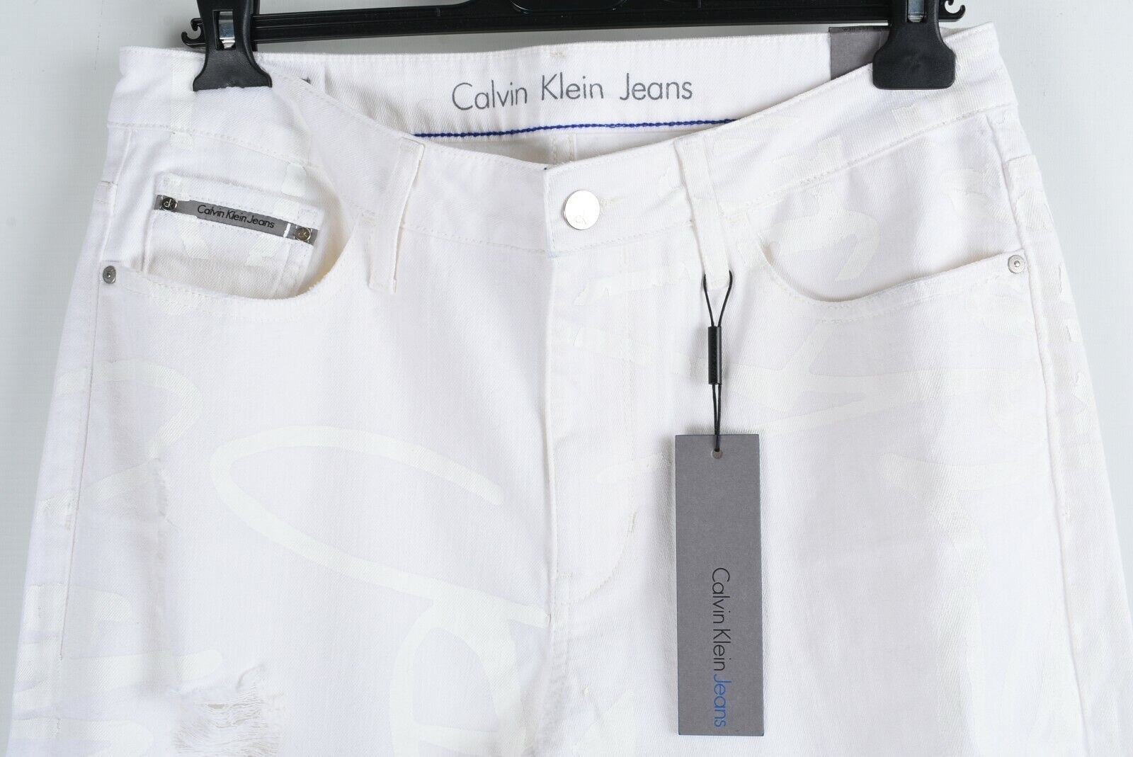 CALVIN KLEIN Women's BOYFRIEND Jeans, Slim Fit, White Graffiti, size W30 L31