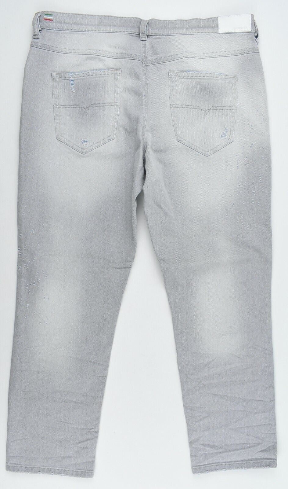 DIESEL Women's BELTHY ANKLE Slim-Straight Low Waist Jeans, Grey, size W31 L32