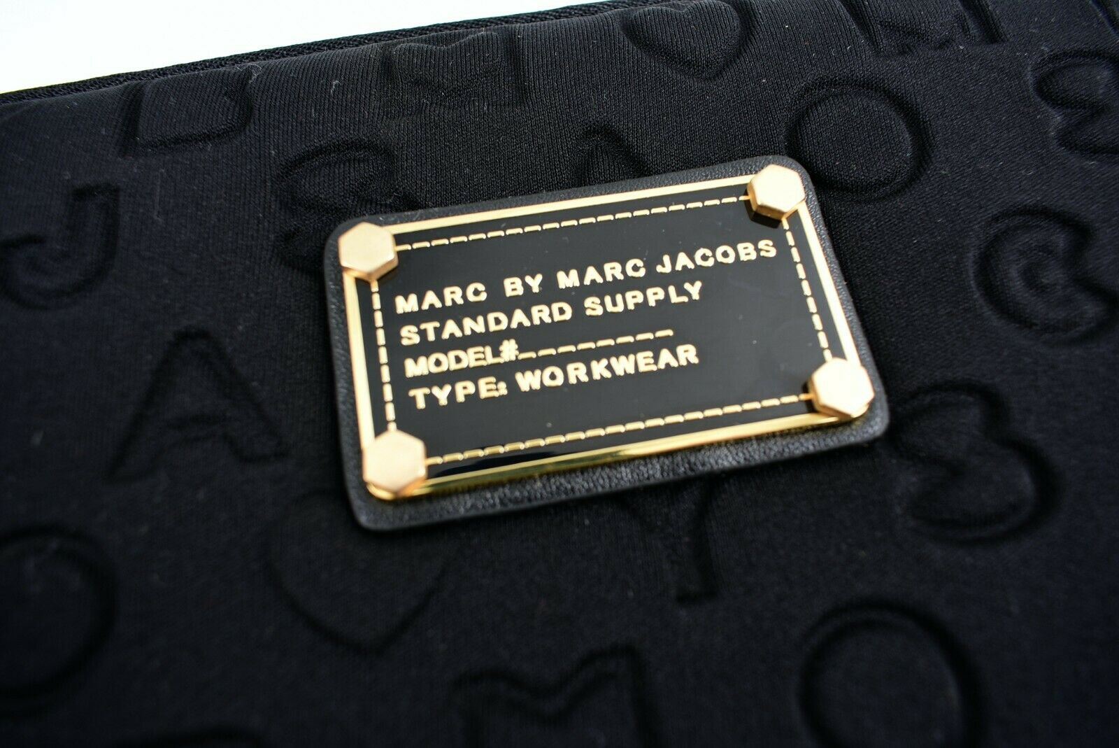 MARC by MARC JACOBS Zip Around Padded iPad Tablet Case - Black