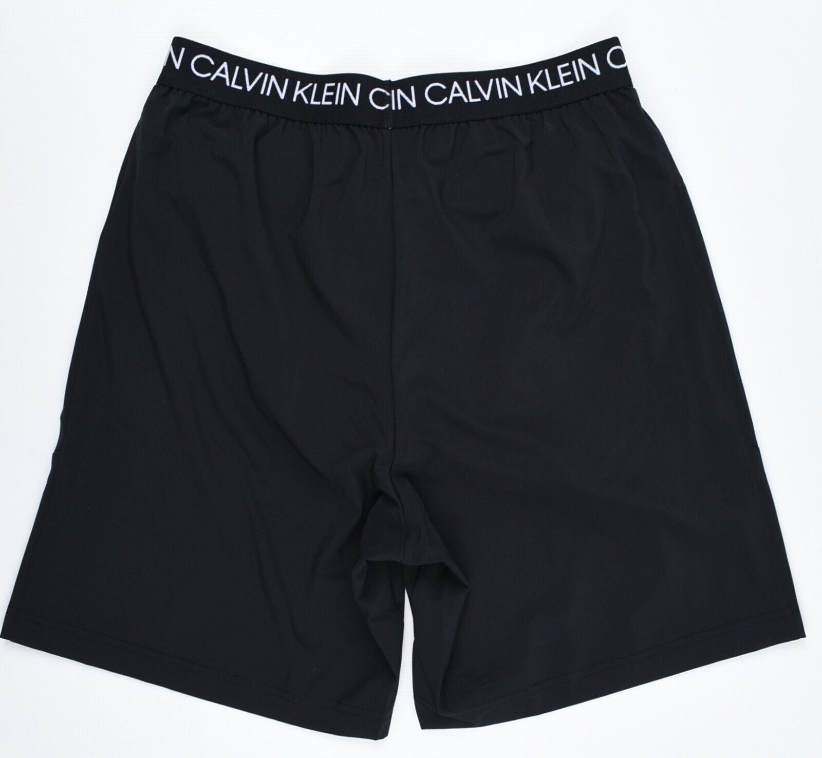 CALVIN KLEIN Performance: Men's Essential Sports Shorts, Black, size M