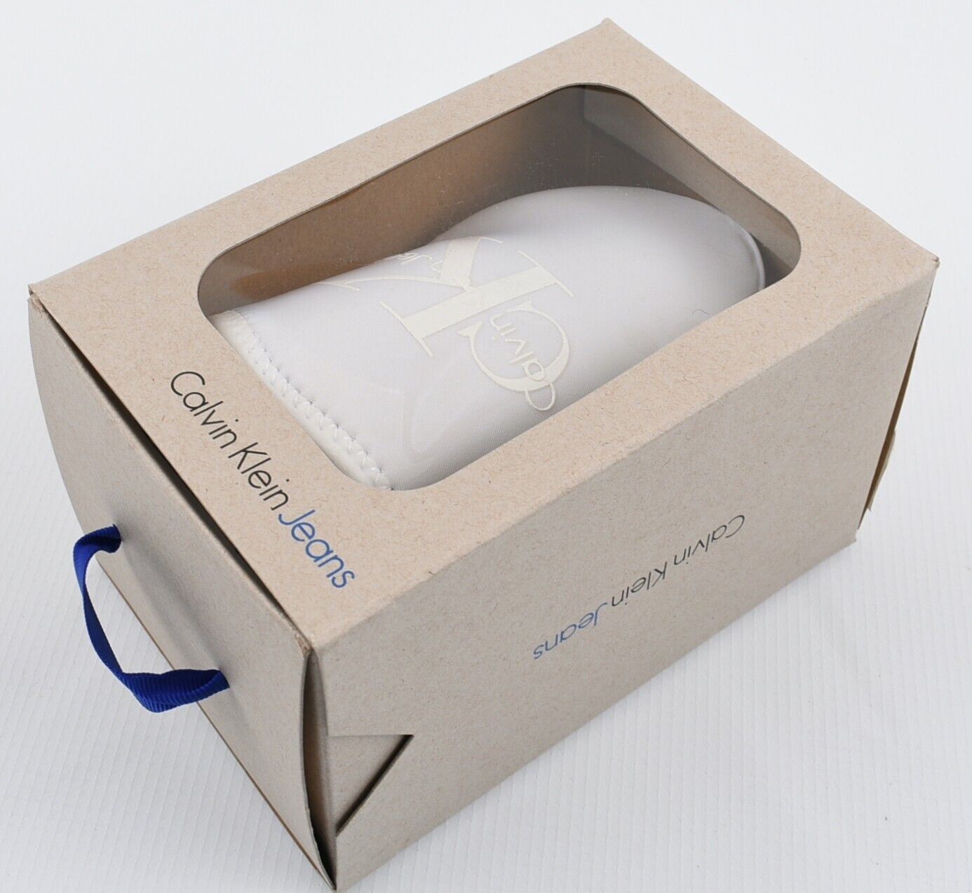 CALVIN KLEIN JEANS Women's TRACY Neoprene Slippers, White/Red, size M (UK 6)quan