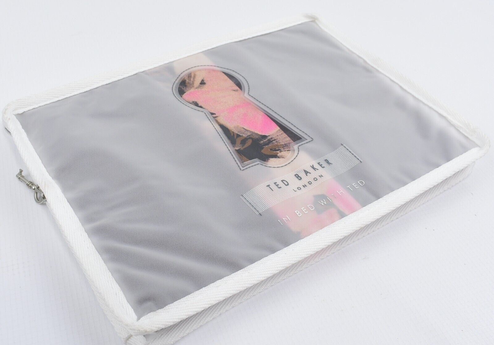 TED BAKER Bedding: 2x Standard Pillowcases, Smudge Floral (Pink/Black/Multi)