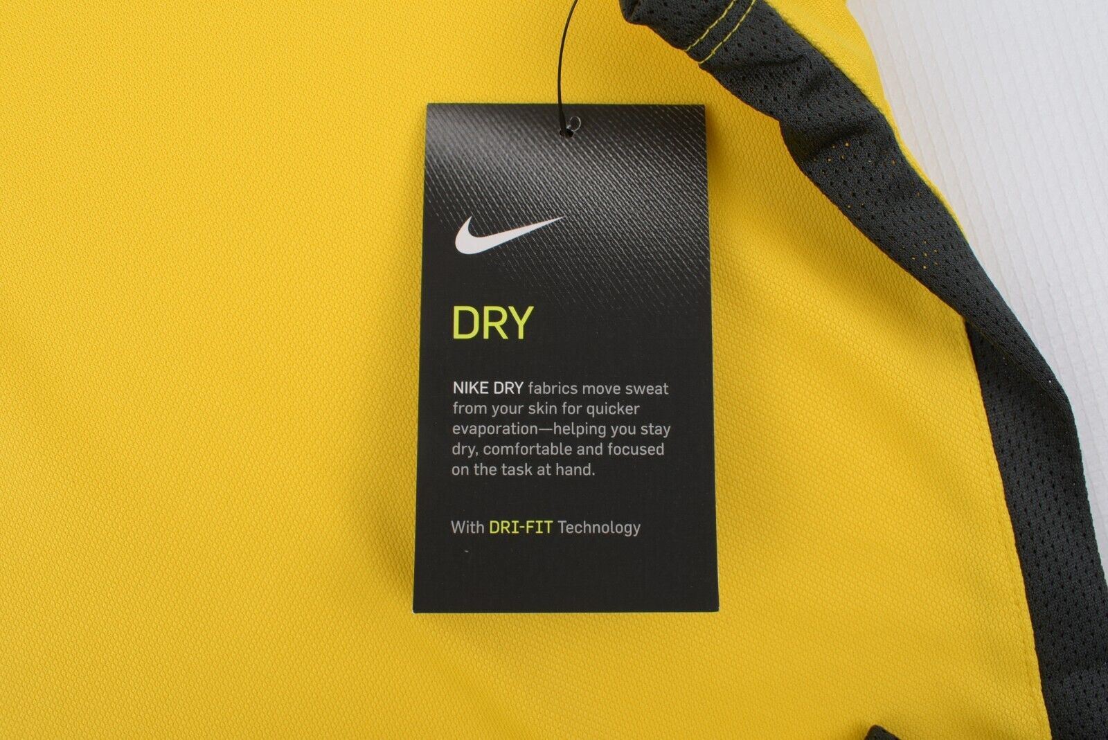 NIKE Dri-Fit Women's ACADEMIC POLO Shirt, T-shirt, Yellow, size S /UK 10