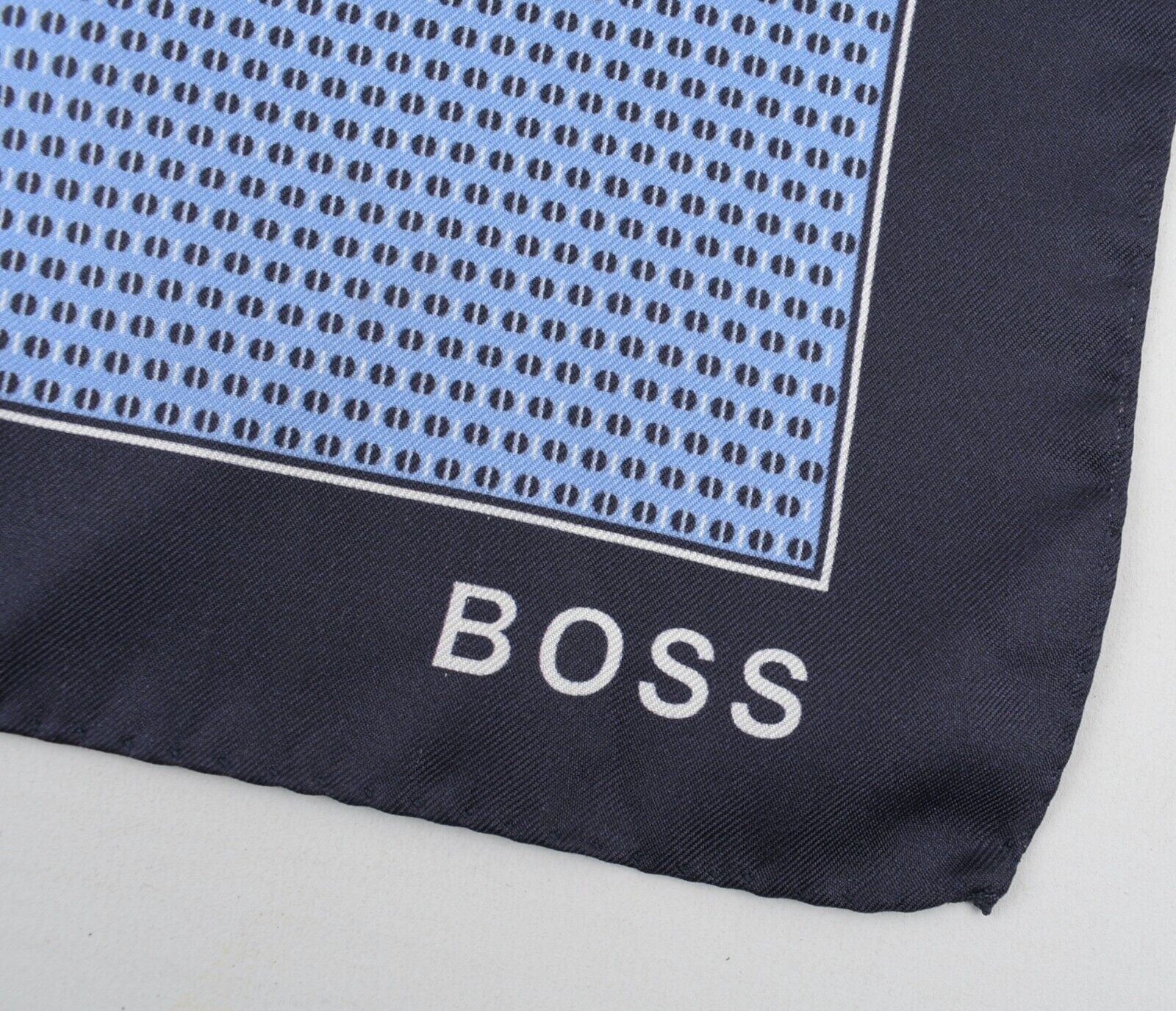 HUGO BOSS Pocket Square /Rolled Scarf  100% SILK, Blue/Navy/Patterned, 33x33cm