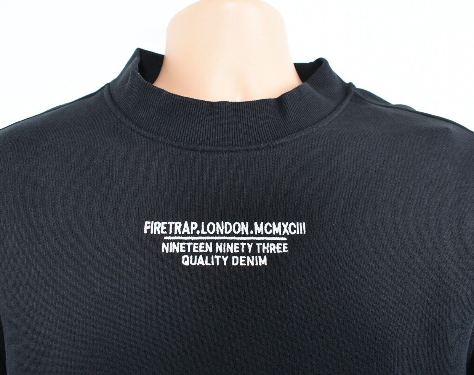 FIRETRAP Men's Crew Sweatshirt, Black, size LARGE