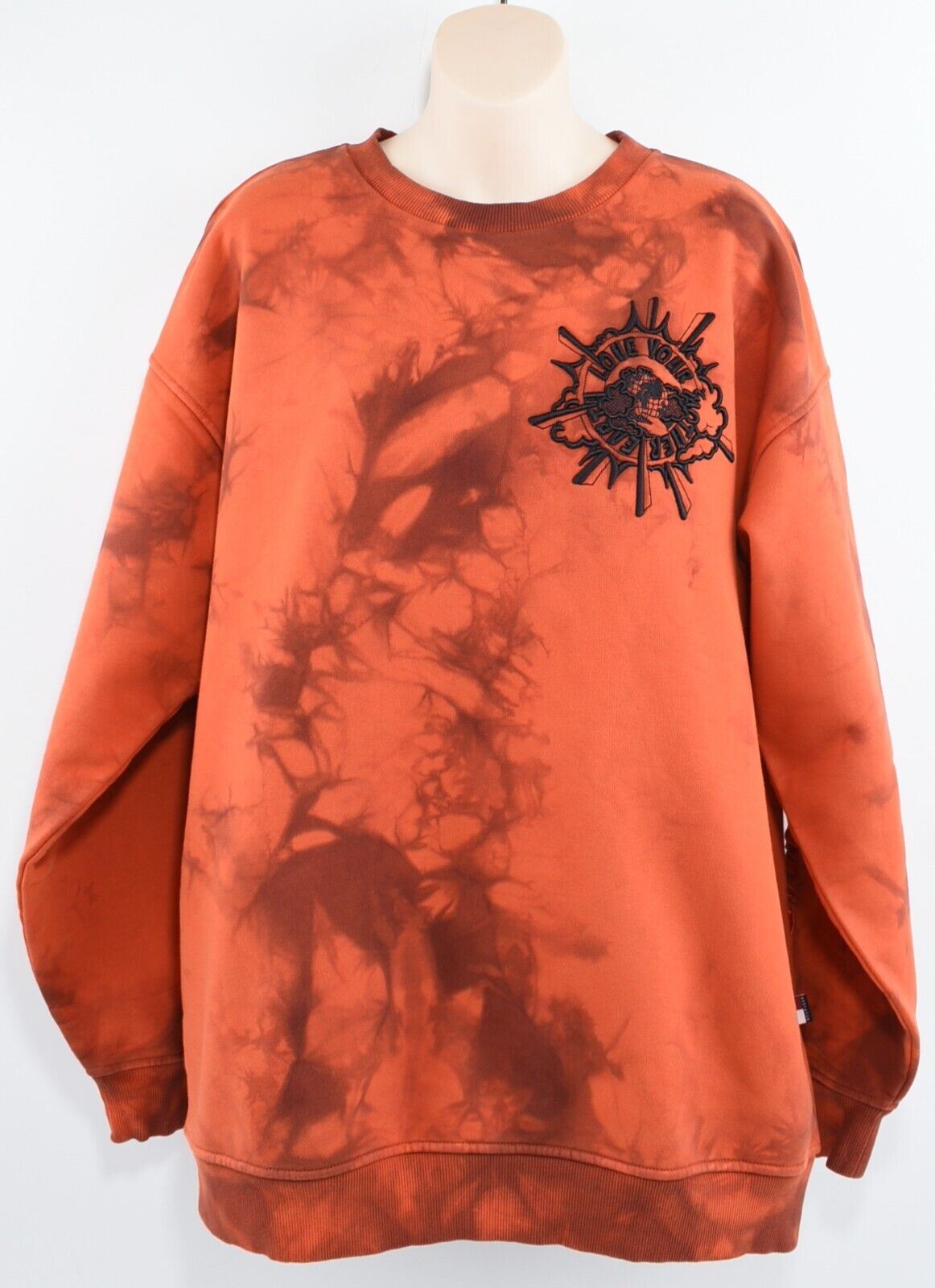 TOMMY HILFIGER Women's Crest Camo Dyed Sweatshirt OVERSIZED, Auburn Fever size S
