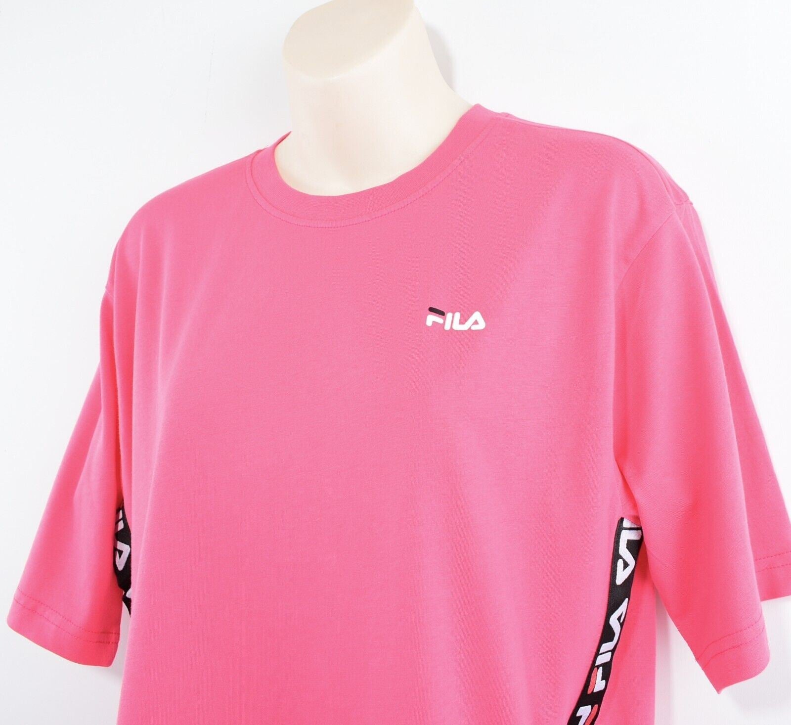 FILA Women's TALITA Short Sleeve Side Tape T-shirt, Pink, size M / UK 12