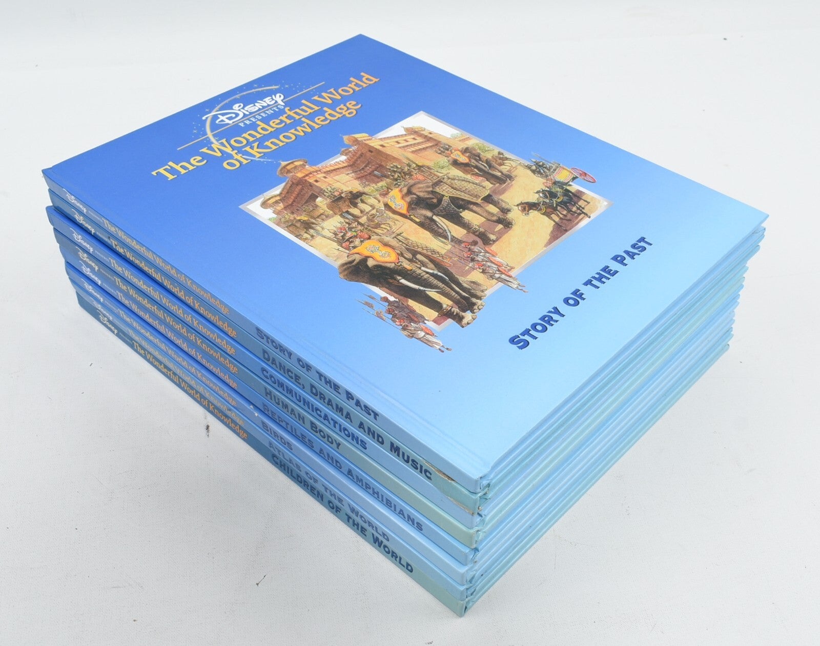Disney presents THE WONDERFUL WORLD OF KNOWLEDGE / Set of 8 Books (1999)