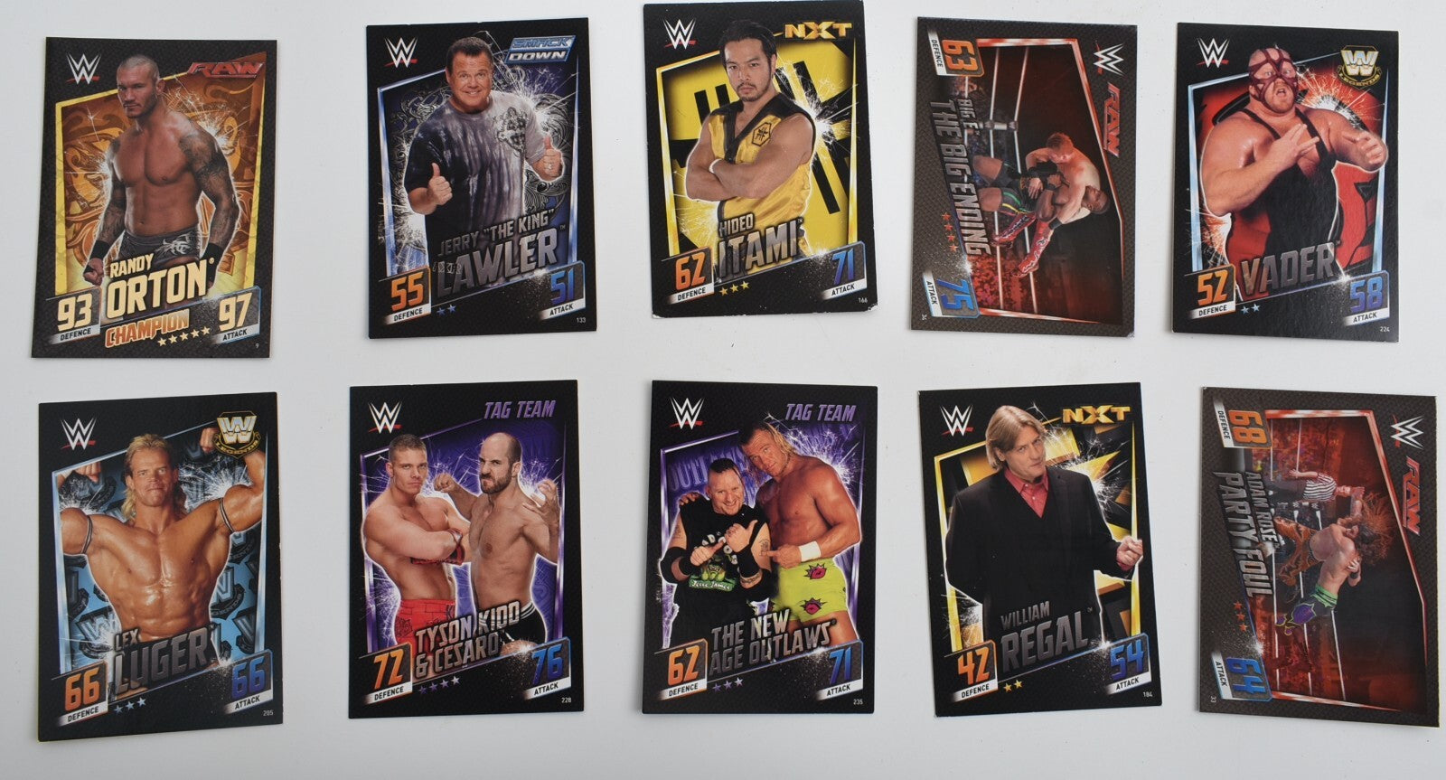 Topps Slam Attax Then Now Forever  - Trading Cards Bundle : Tin + 50 Cards