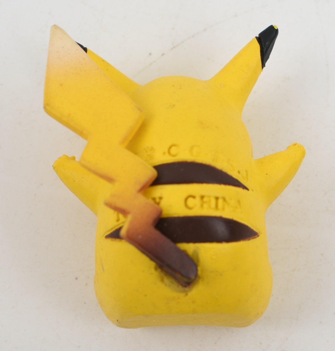 Vintage 1999 TOMY CGTSJ Nintendo Pokémon Figure - #25 Pikachu