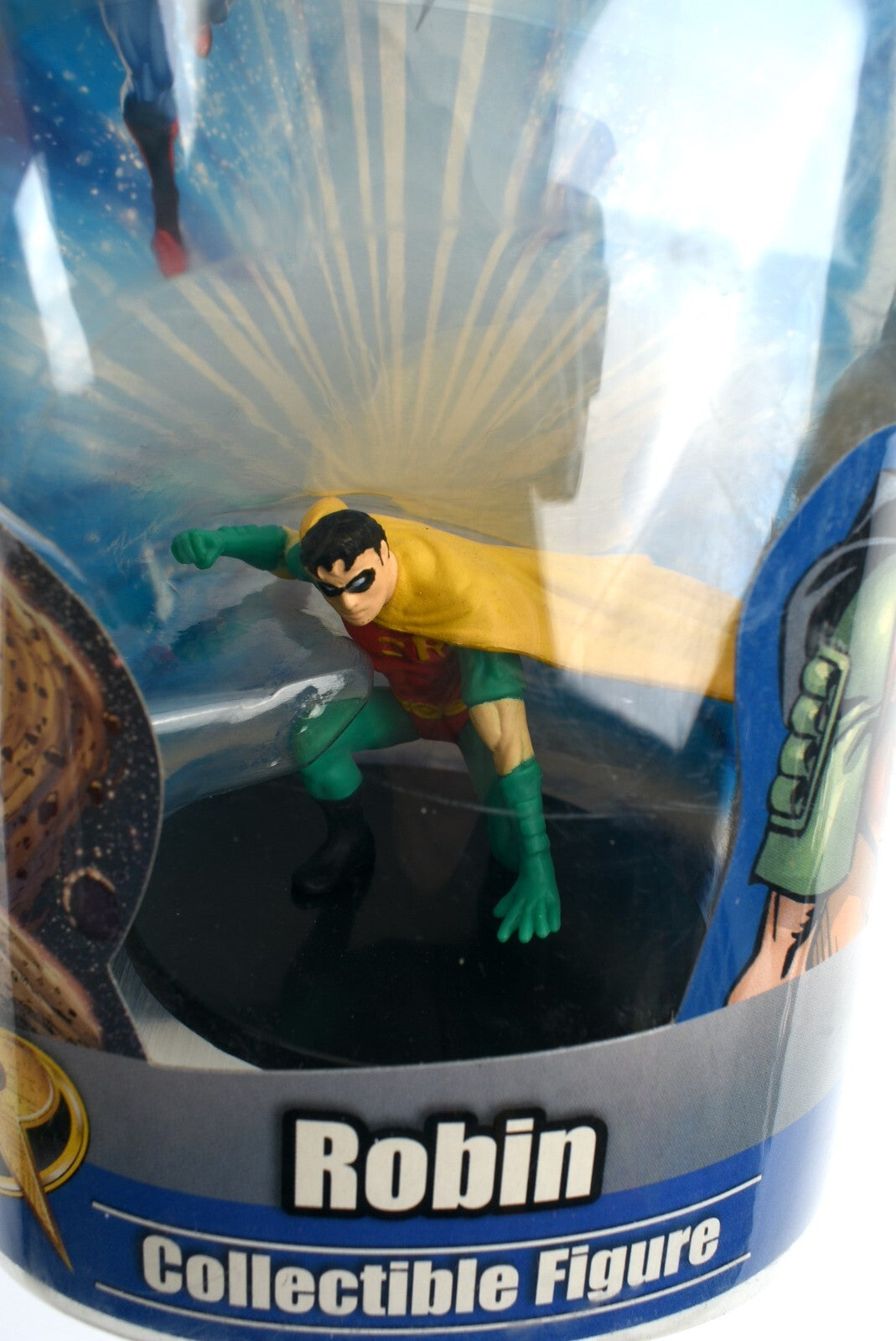 DC Comics - ROBIN Collectible Figure
