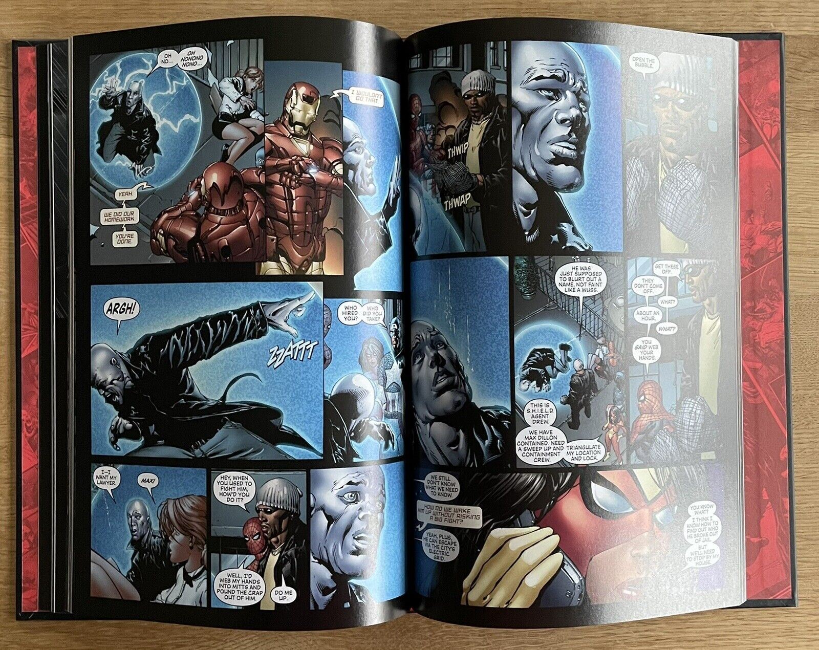 New Avengers Break Out No.42 Marvel Graphic Novel Hardback Like New Condition