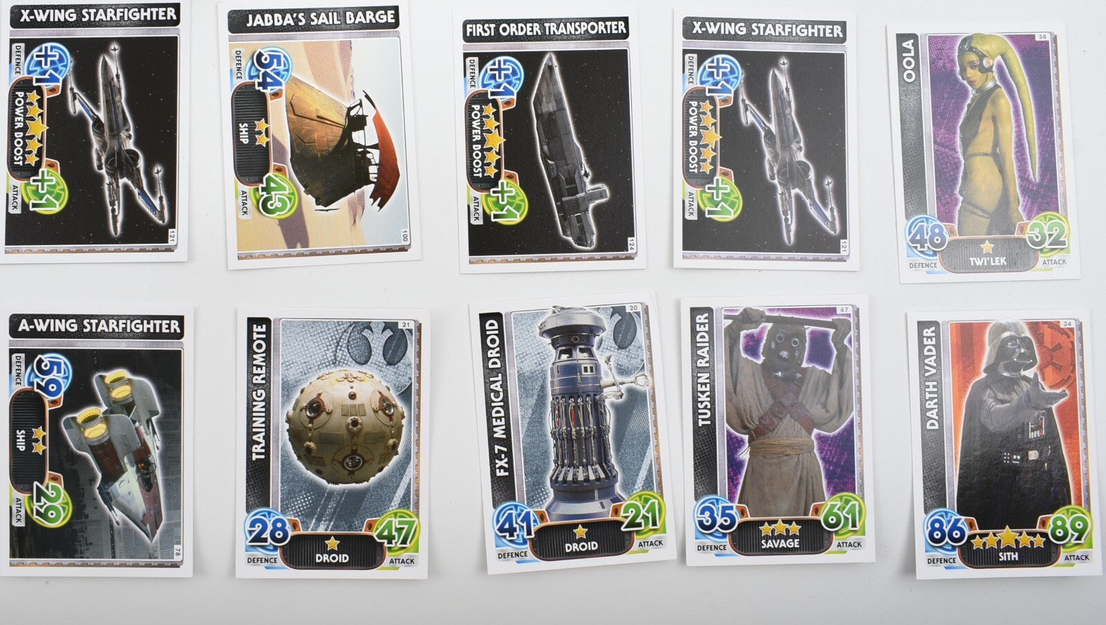 Topps Star Wars Force Attax Universe Trading Cards Bundle, Tin + 50 Cards