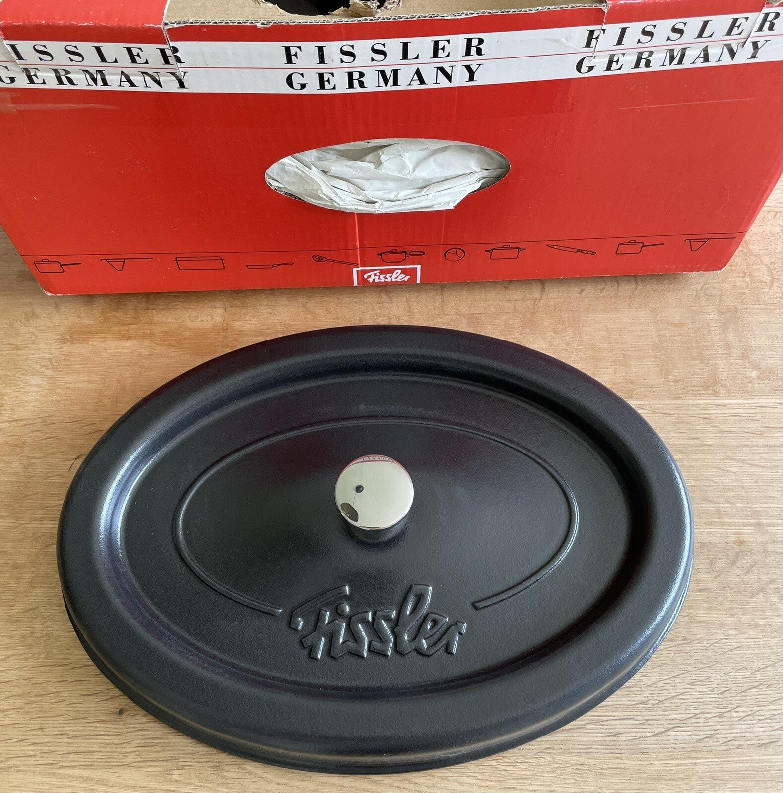 FISSLER Series ARCANA Cast Iron 34cm Black Oval Pot Lid - New Lid ONLY
