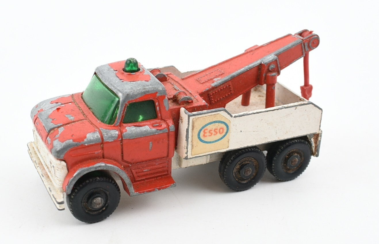 Vintage Lesney - No:71 Ford Heavy Wreck ESSO Truck, Die-Cast Model Truck