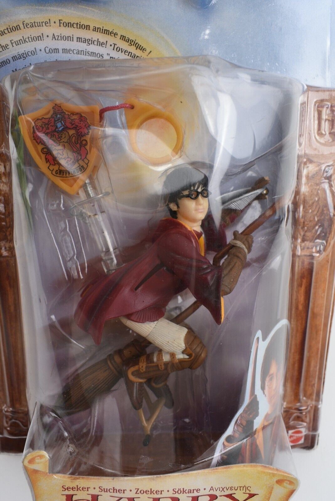 Harry Potter and The Philosophers Stone - Quidditch Team - SEEKER HARRY Figure