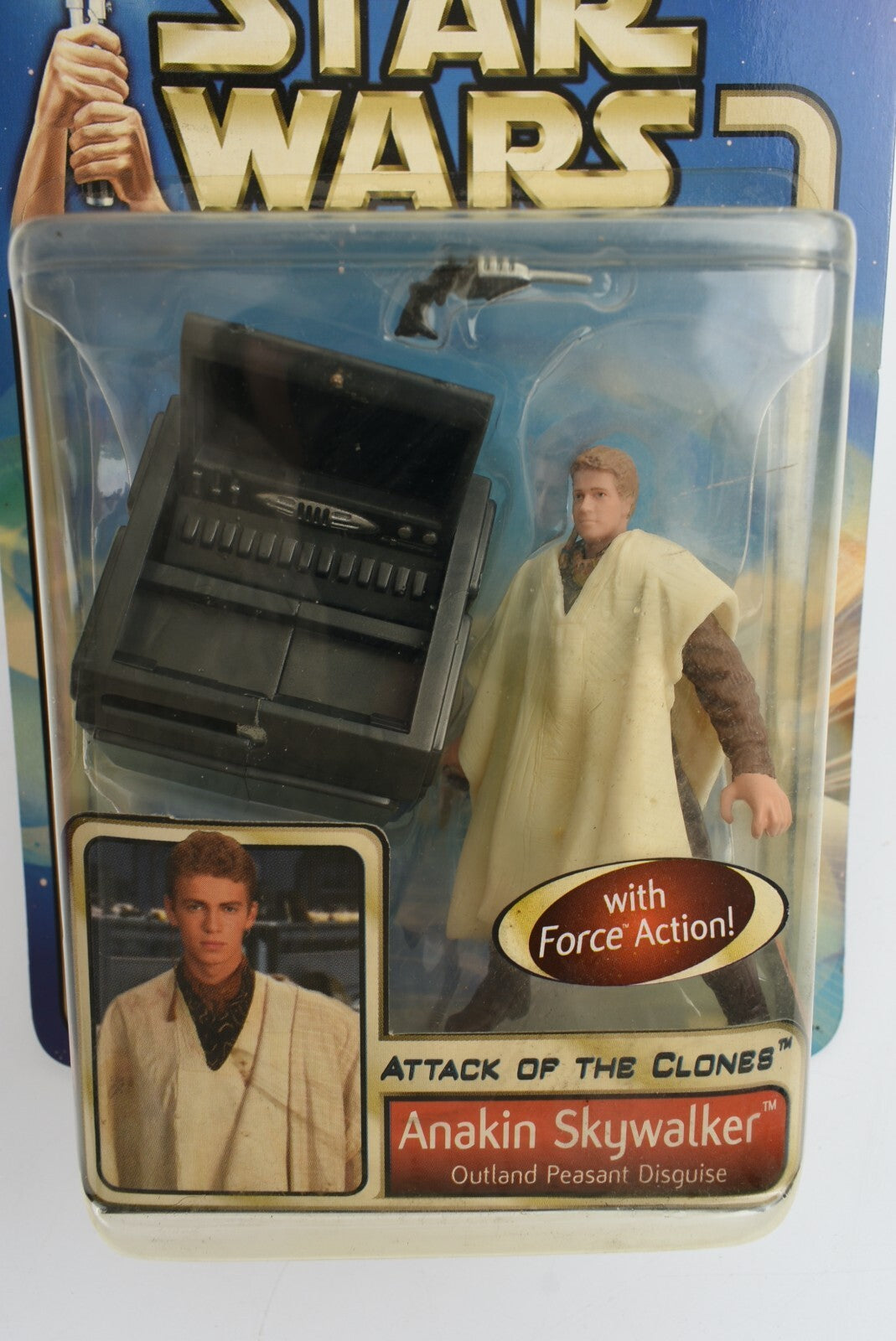 Star Wars: Attack Of The Clones - ANAKIN SKYWALKER (with Force Action!), Hasbro