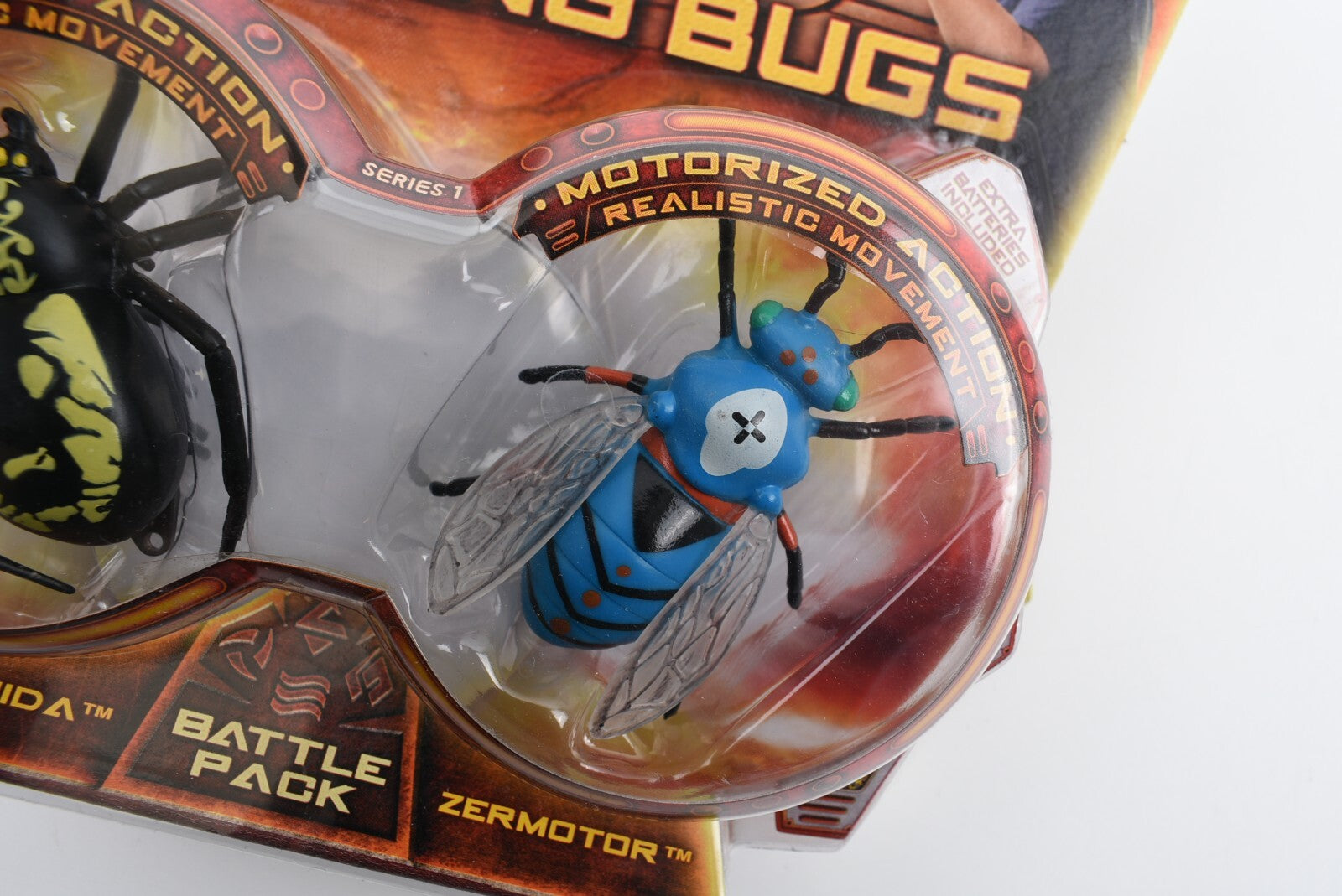 Battling Bugs Battle Pack - Paranida vs Zermotor - Motorised Action Twin Pack
