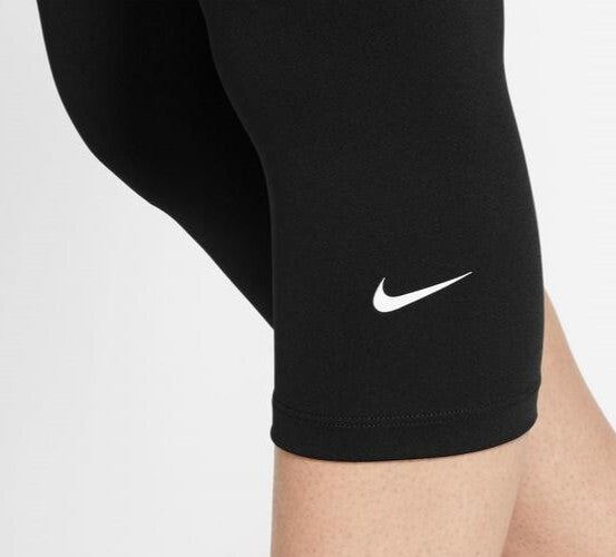 New Nike One Women's Dri -Fit Size XS Tight Mid Rise Capri Leggings Black