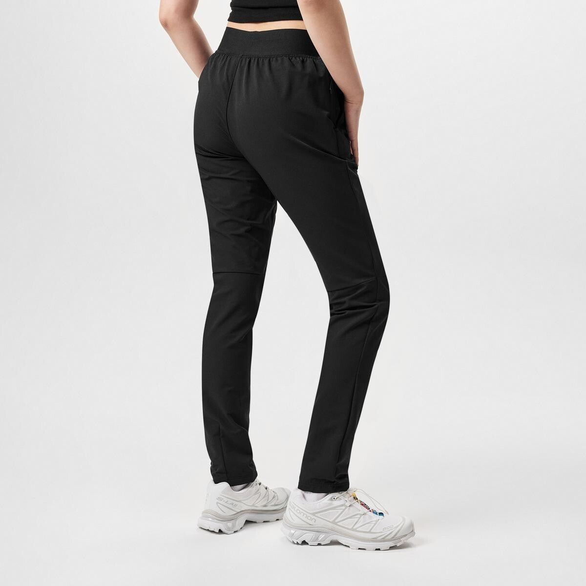 The North Face Women’s Black Quest Softshell Pants – Size UK12 Medium (RRP £90)