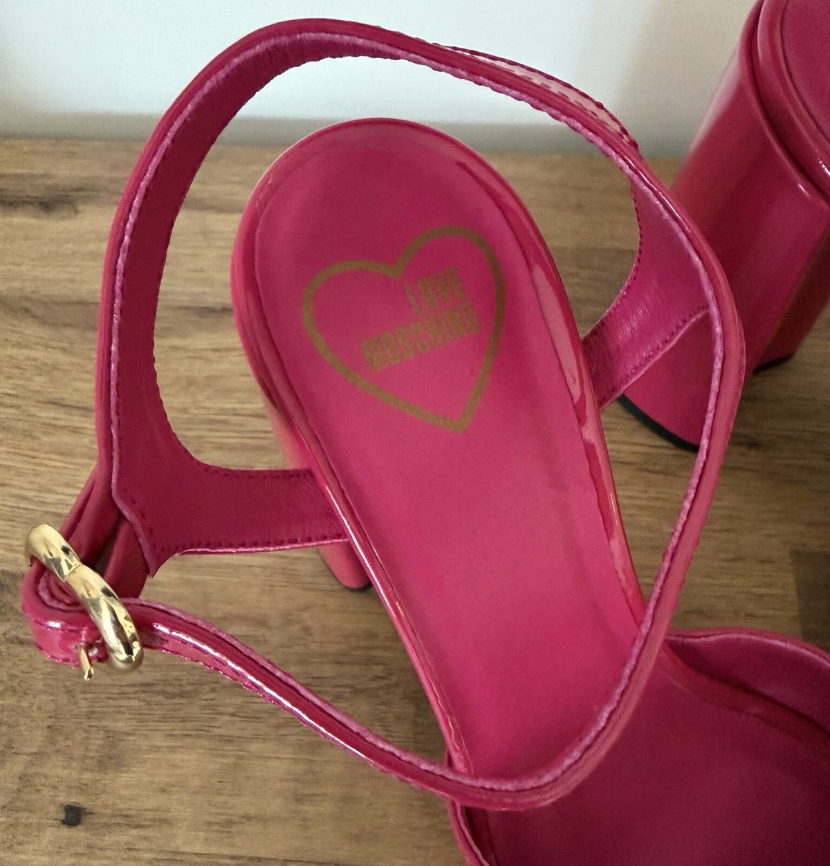 Love Moschino Sandals Block High Heels Pink Fuchsia EU38 UK6  NEW