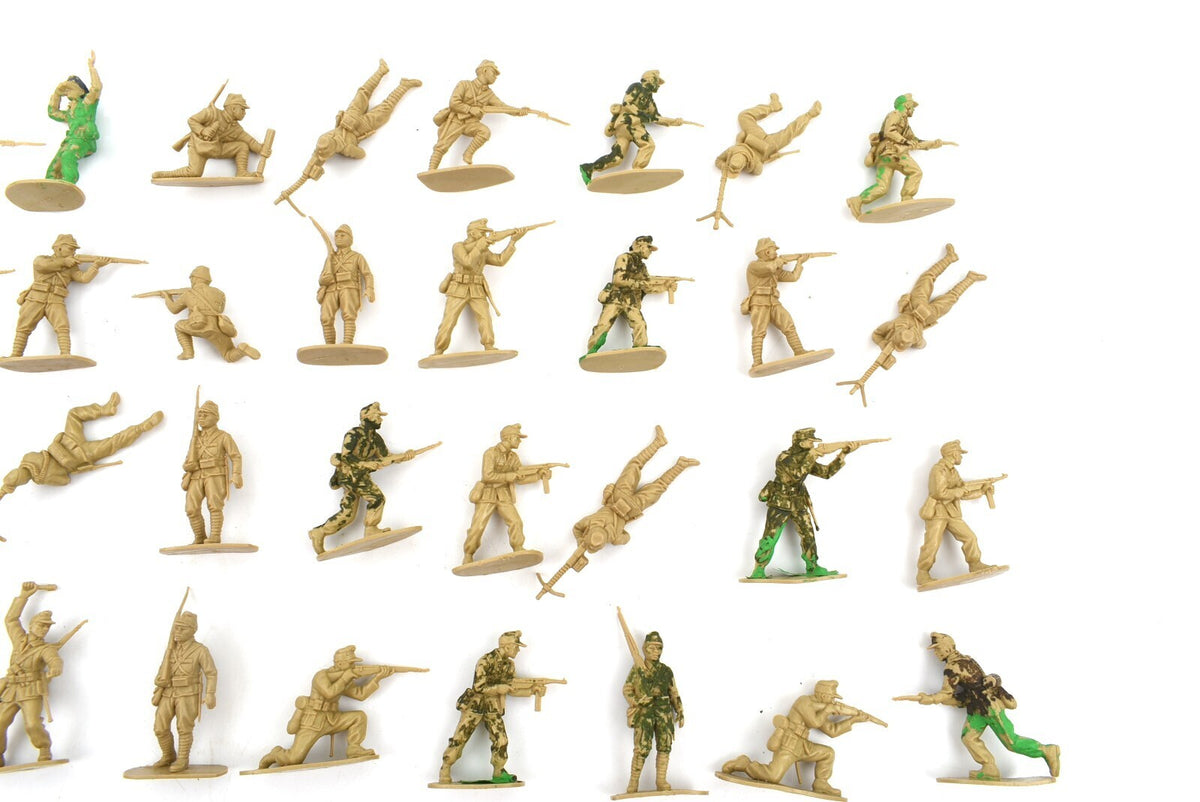 50x Vintage Toy Soldiers Bundle, German WW2 Infantry