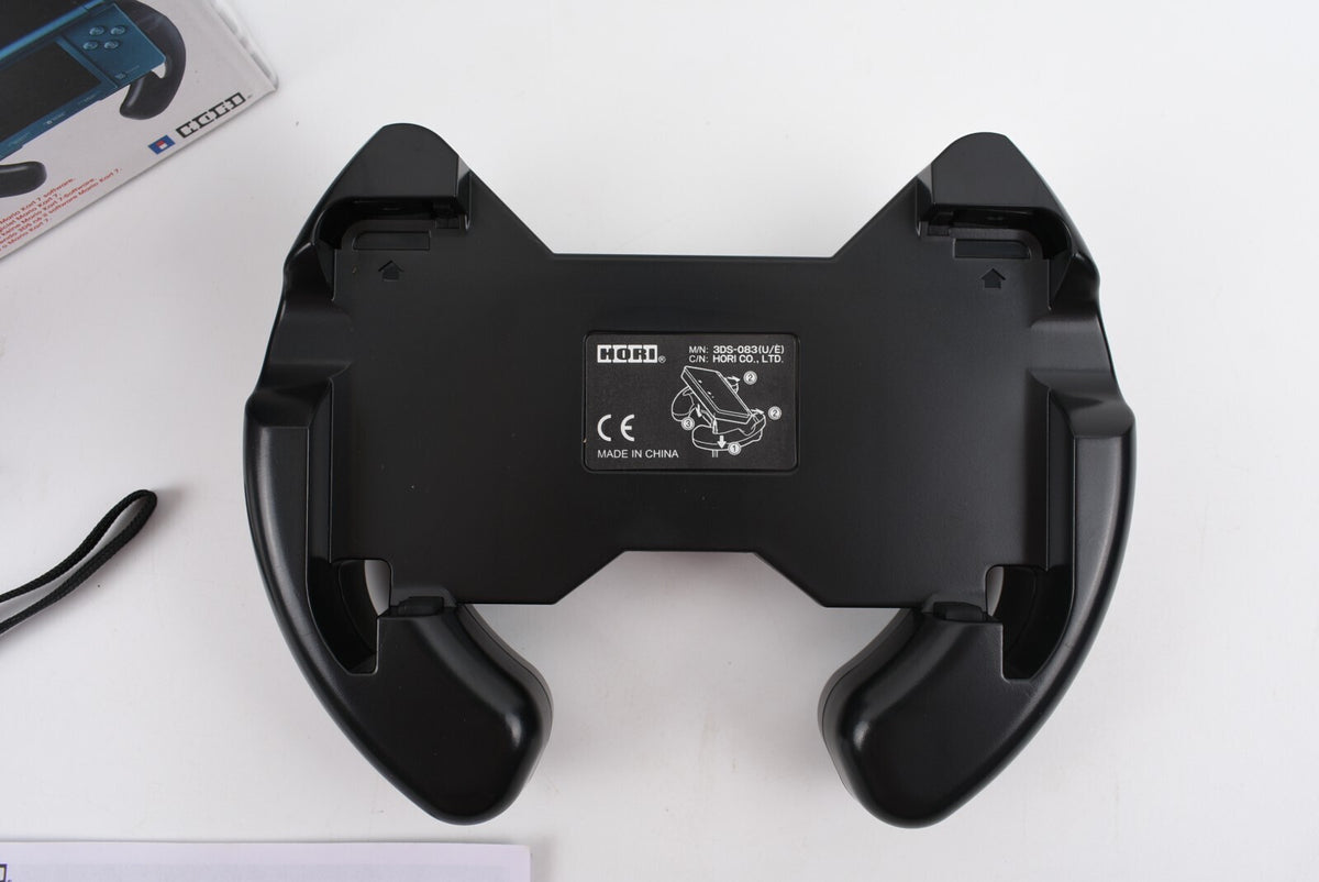 Nintendo 3DS MarioKart 7 Steering Wheel Volant Attachment, New
