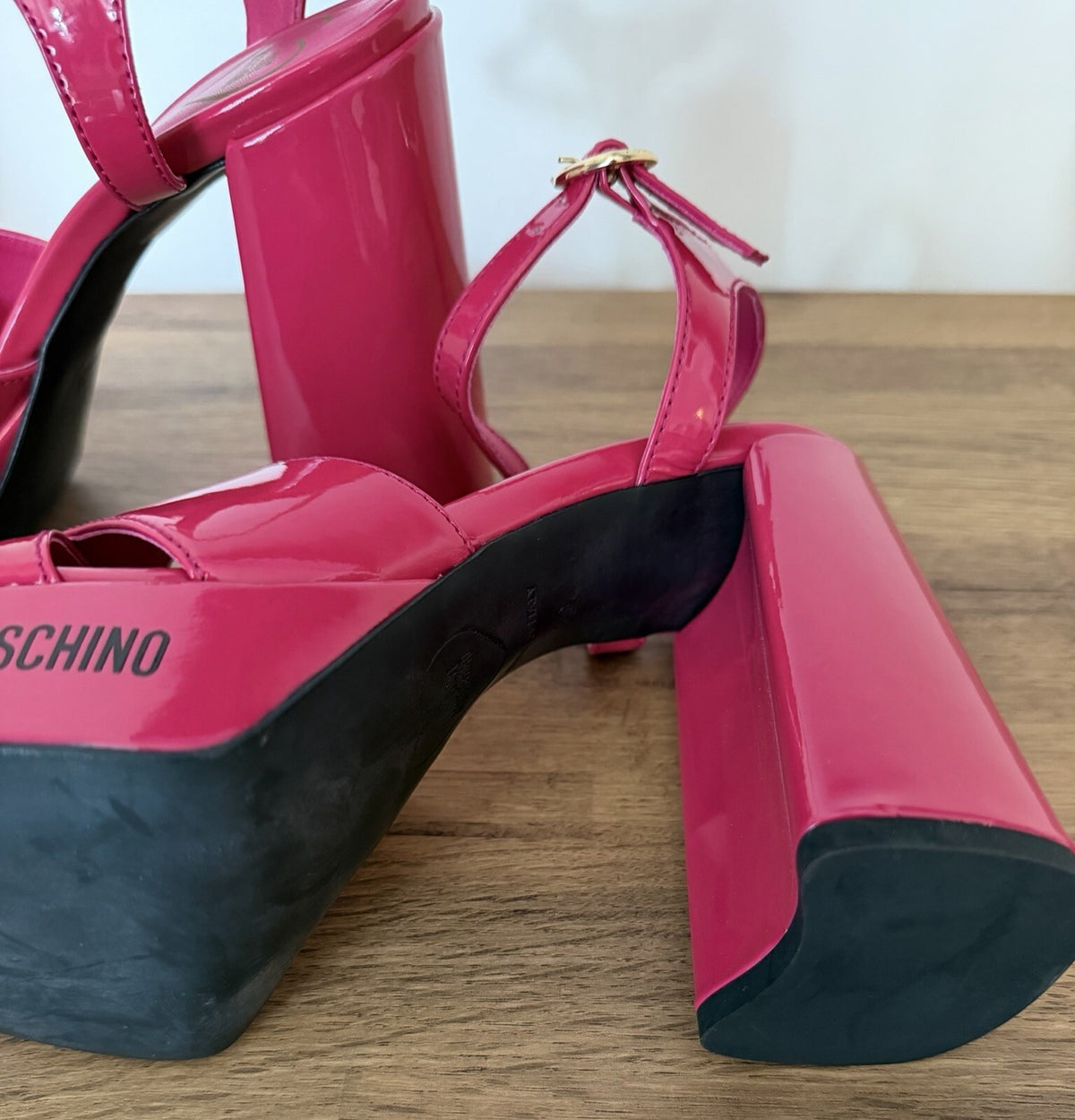 Love Moschino Sandals Block High Heels Pink Fuchsia EU38 UK6  NEW
