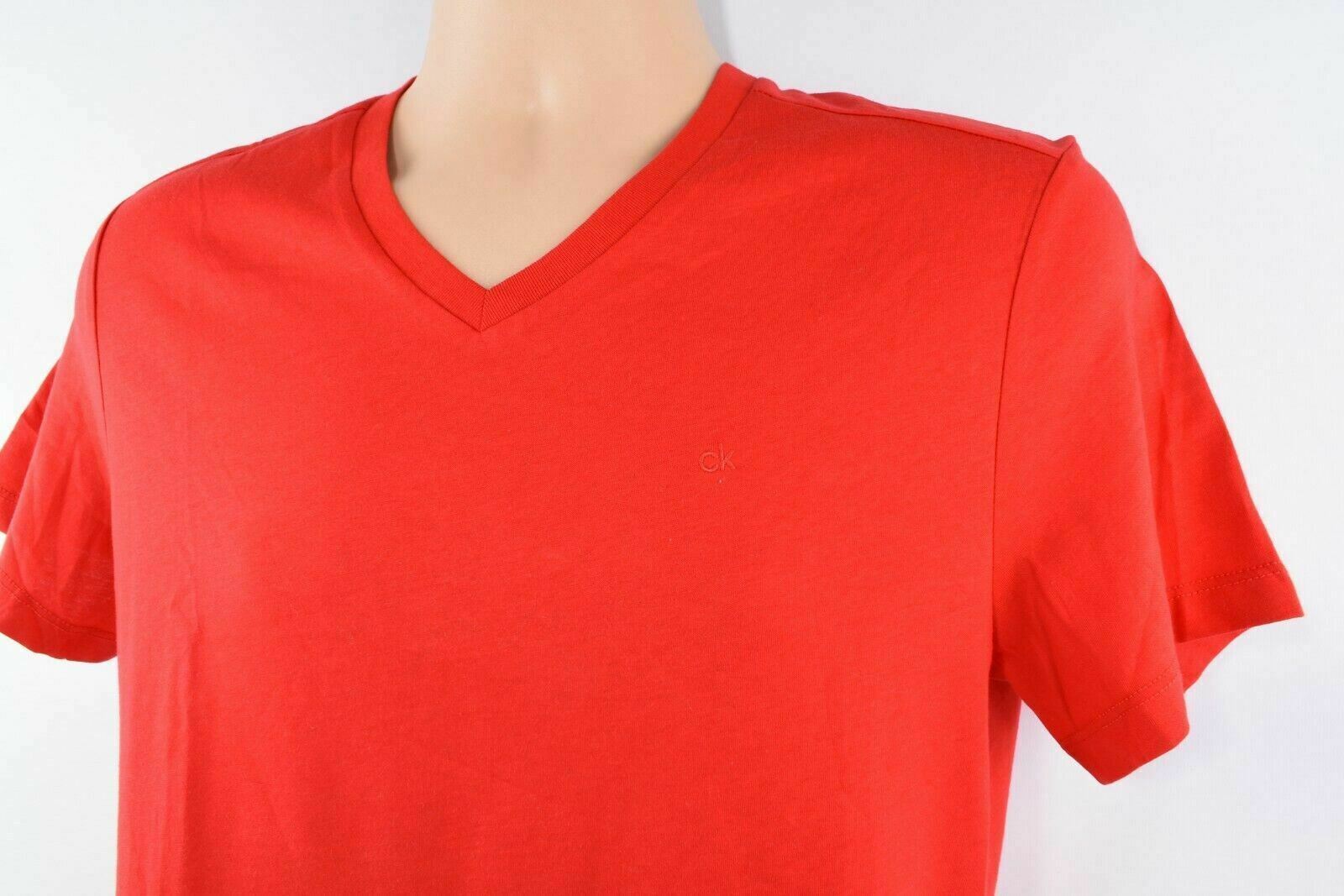 CALVIN KLEIN Men's V-neck T-shirt, Liquid Touch Cotton, Slim Fit, Red, size S